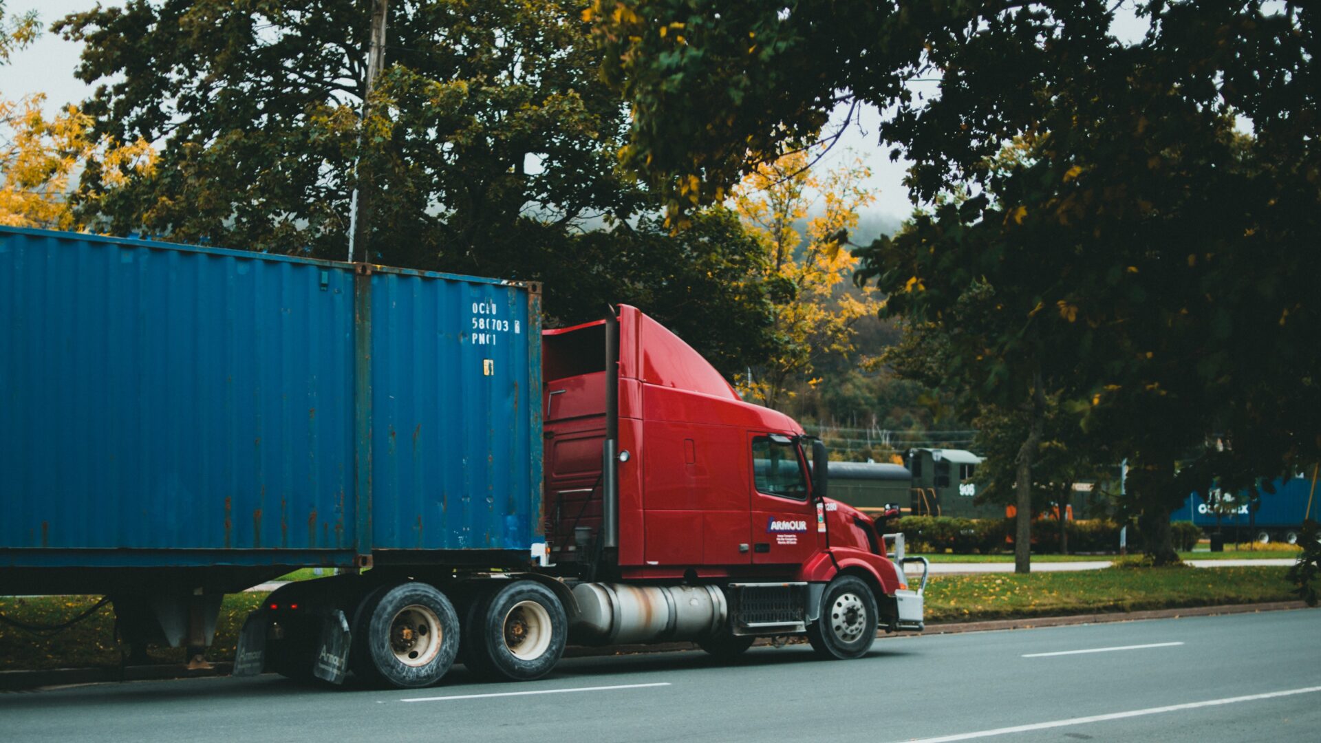 Monitoramento e roteirização de frotas: o que são e como otimizam o transporte